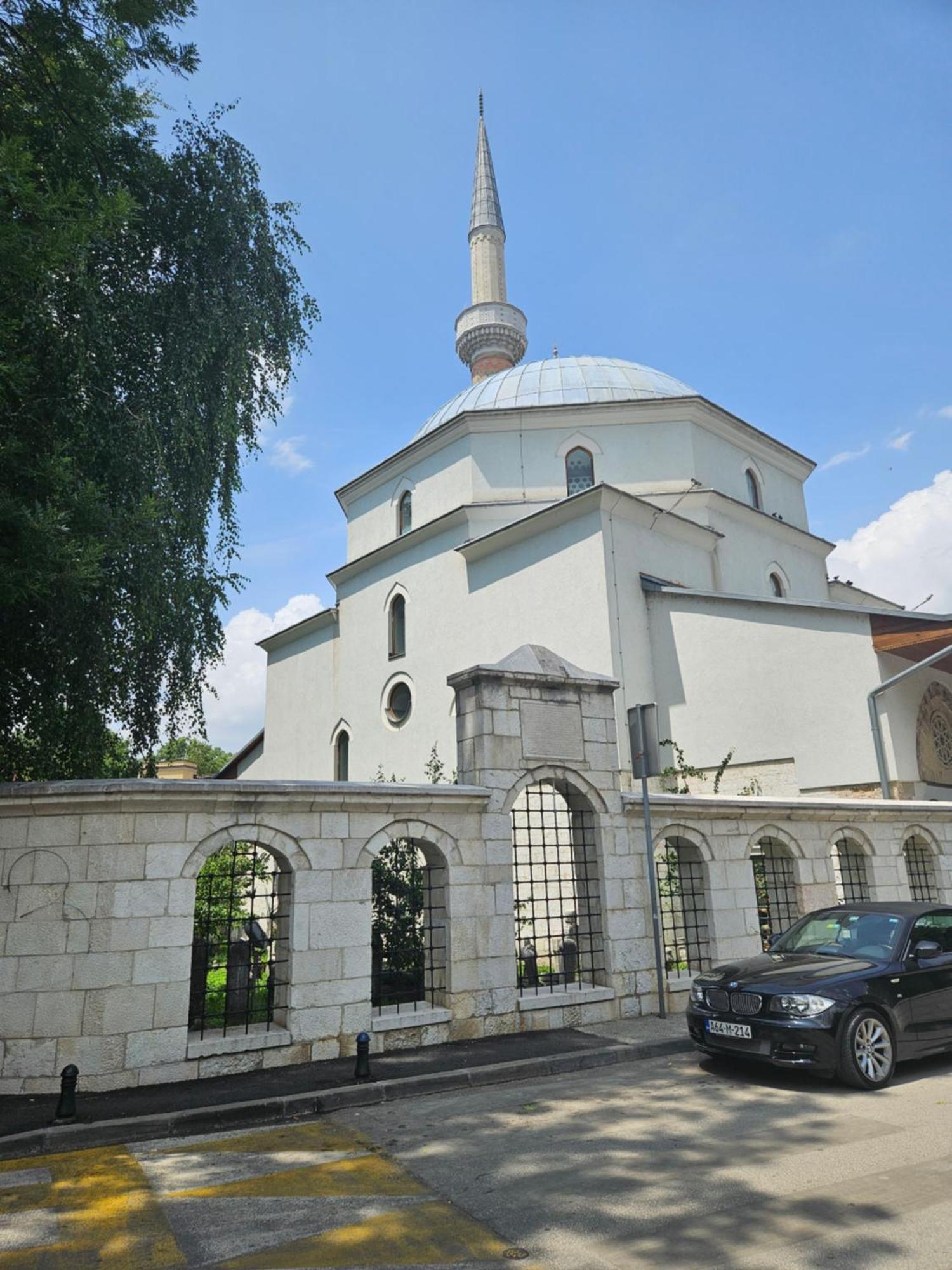 Old Town Retreat Apartment Сараево Екстериор снимка