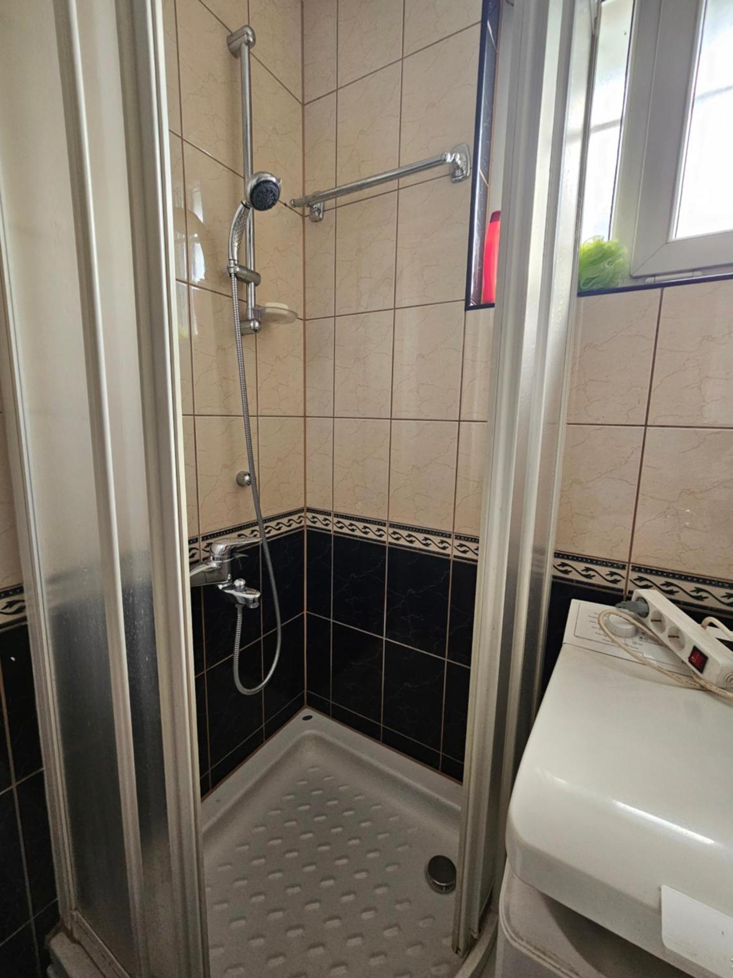 Old Town Retreat Apartment Сараево Екстериор снимка