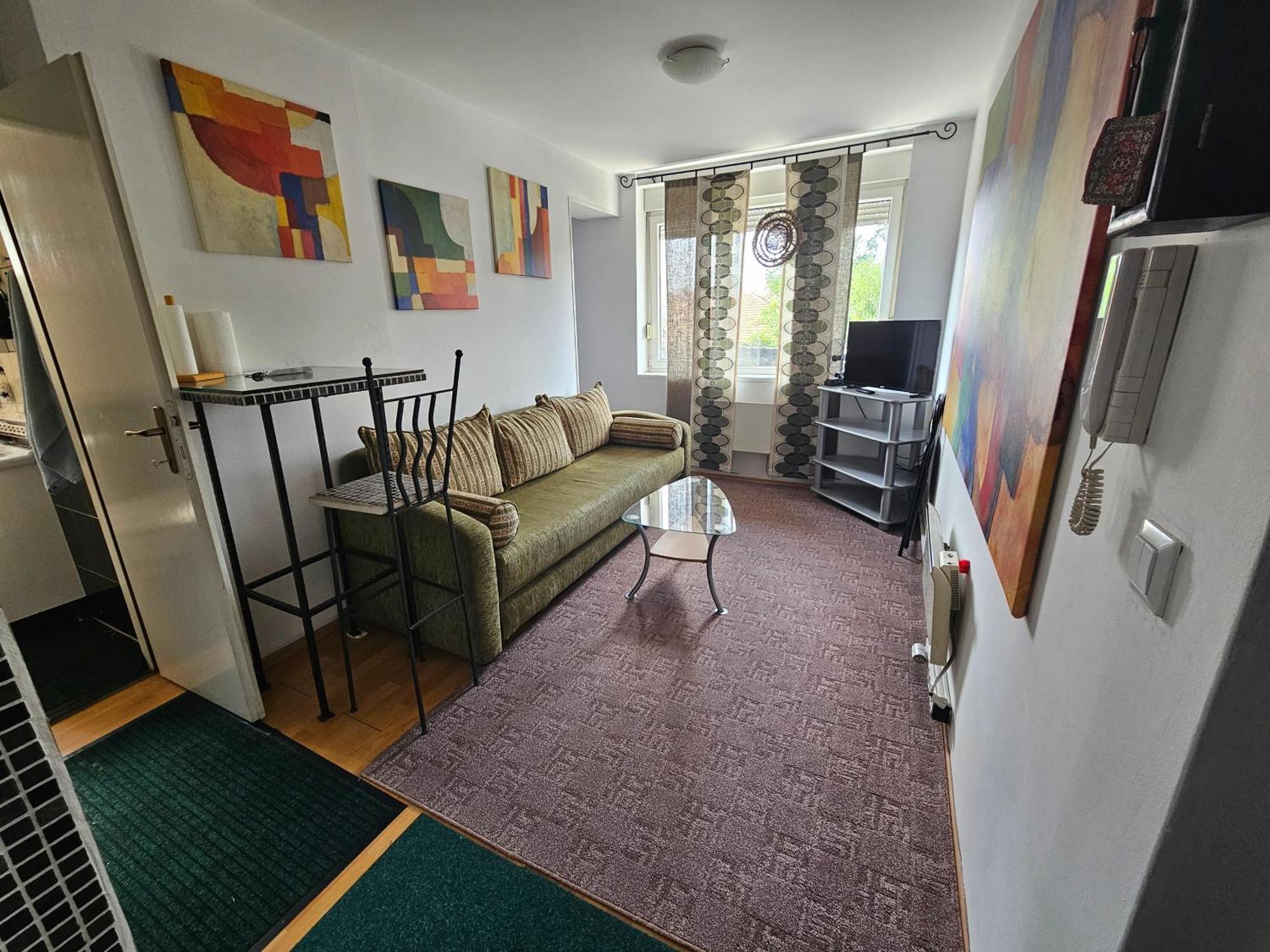 Old Town Retreat Apartment Сараево Екстериор снимка