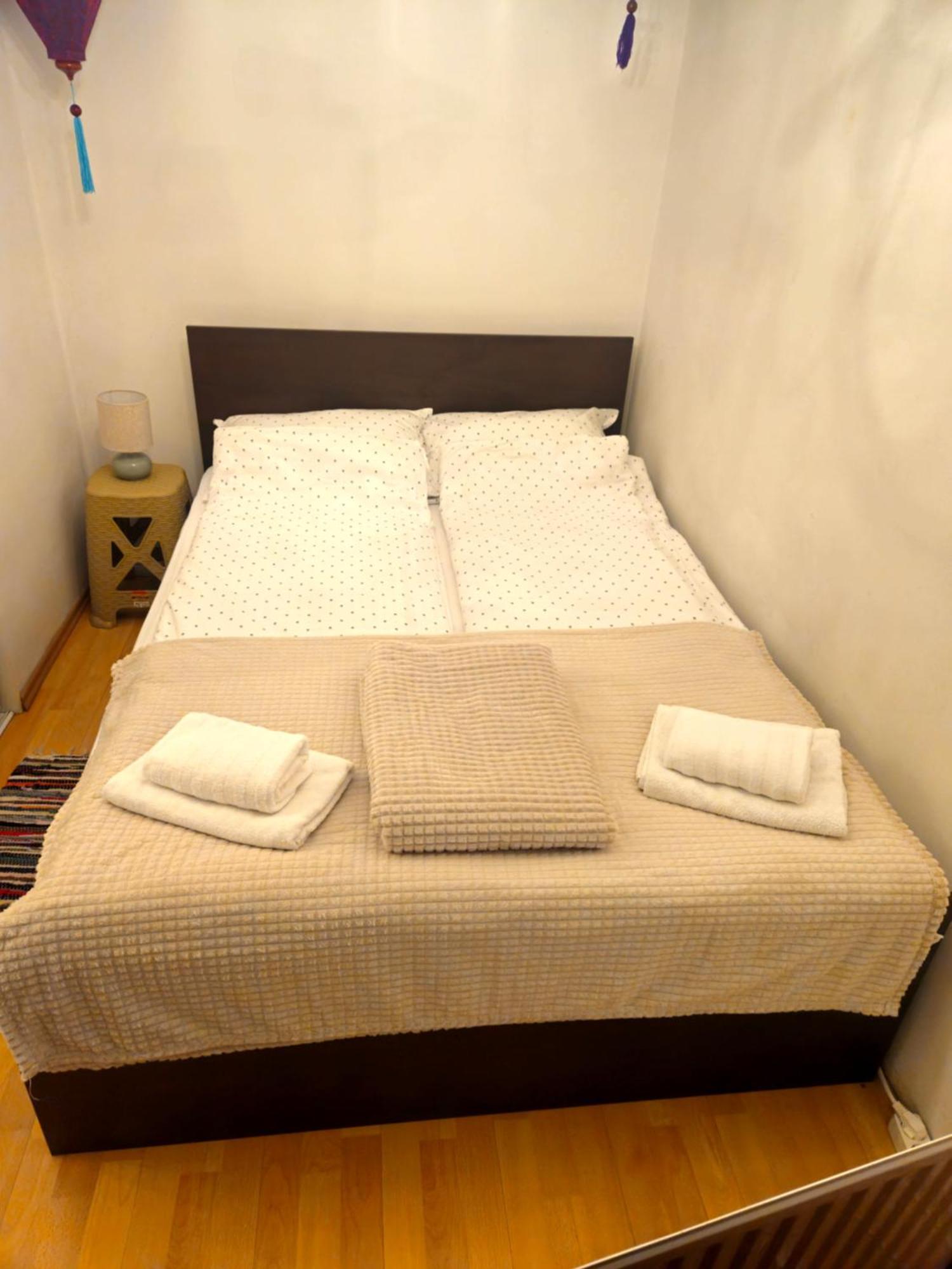 Old Town Retreat Apartment Сараево Екстериор снимка
