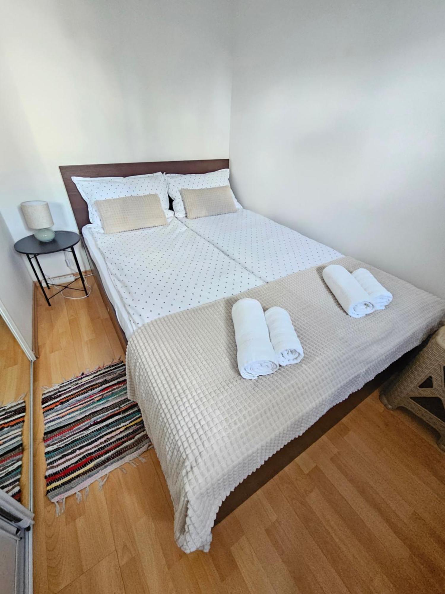 Old Town Retreat Apartment Сараево Екстериор снимка